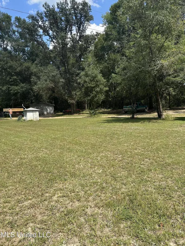 290 Mt Pleasant Road Road, Lucedale, MS 39452