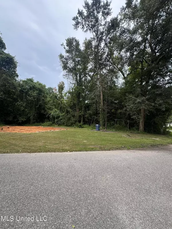 25112 Turps Drive, Lucedale, MS 39452