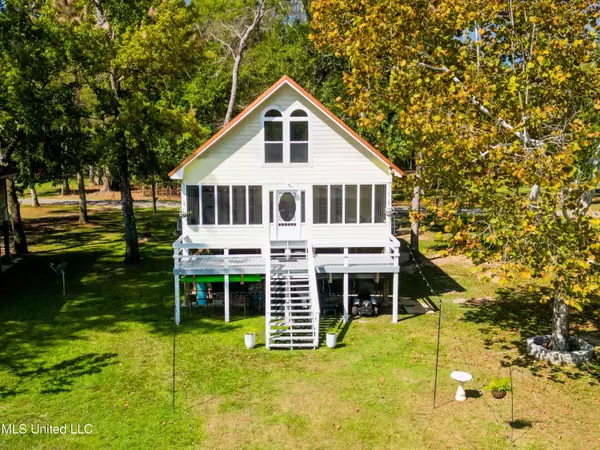 152 Mayhall Drive, Lucedale, MS 39452