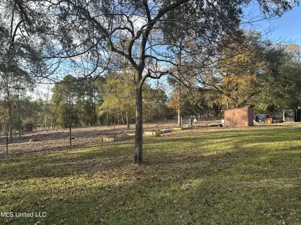 2125 Fig Farm Road, Lucedale, MS 39452