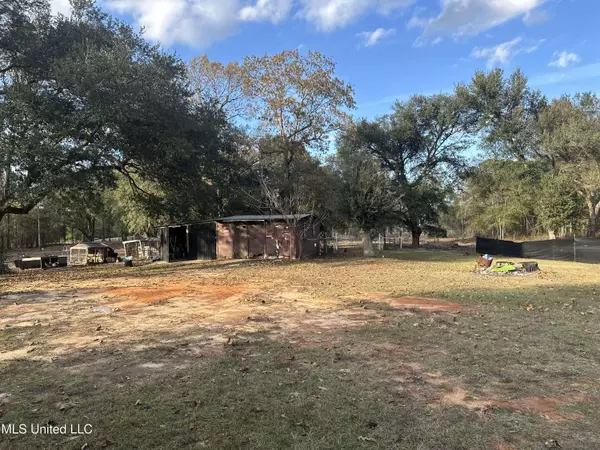 2125 Fig Farm Road, Lucedale, MS 39452
