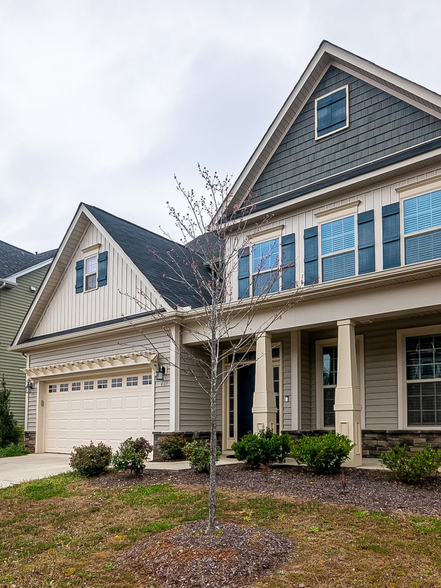 A row of modern suburban homes
