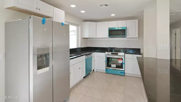 311 N D Street, Eloy, AZ 85131