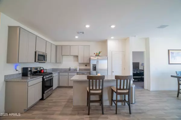 2583 N KENNA Place, Casa Grande, AZ 85122