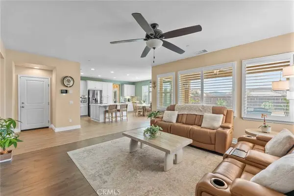 18225 Fetterbush, San Bernardino, CA 92407
