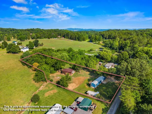 317 Berry Rd RD, Bulls Gap, TN 37711