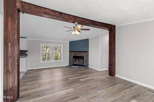 120 Hensley Loop, Jonesborough, TN 37659