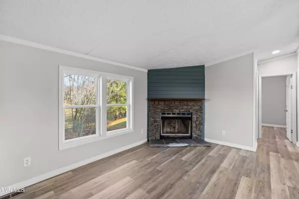 120 Hensley Loop, Jonesborough, TN 37659