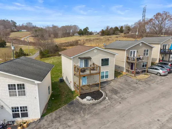 196 Roberts RDG, Rutledge, TN 37861