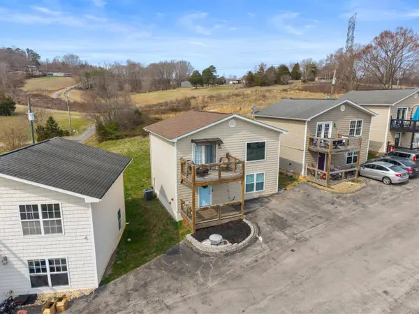 196 Roberts RDG, Rutledge, TN 37861