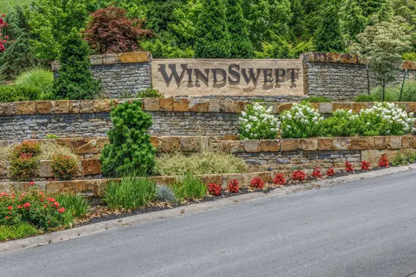 2477 Starboard Crest RD, Morristown, TN 37814