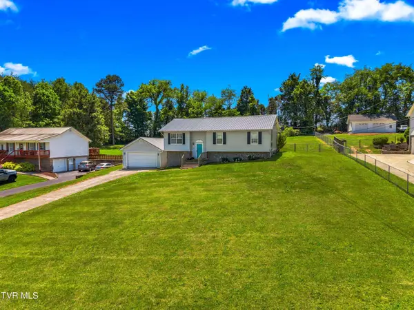127 Austin DR, Rogersville, TN 37857