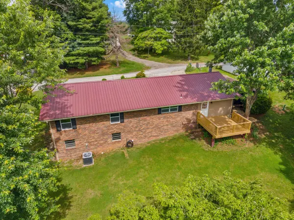 1019 Green Acres DR, Jefferson City, TN 37760