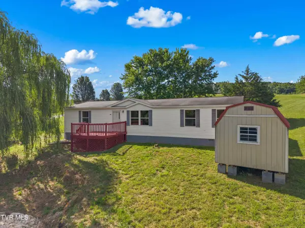 106 Rivershadows DR, Rogersville, TN 37857