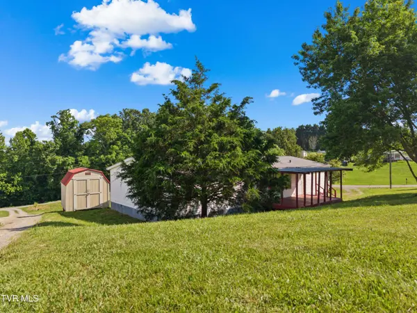 106 Rivershadows DR, Rogersville, TN 37857