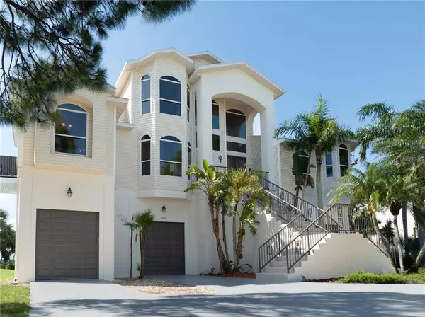 1661 SEA BREEZE DR, Tarpon Springs, FL 34689