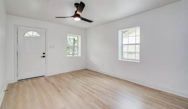 10309 Wiggins ST, Houston, TX 77029