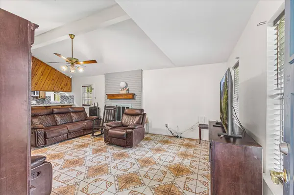 112 Ponderosa TRL, Conroe, TX 77301