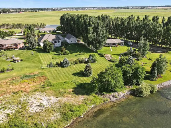 974 W Riverview Dr, Idaho Falls, ID 83401