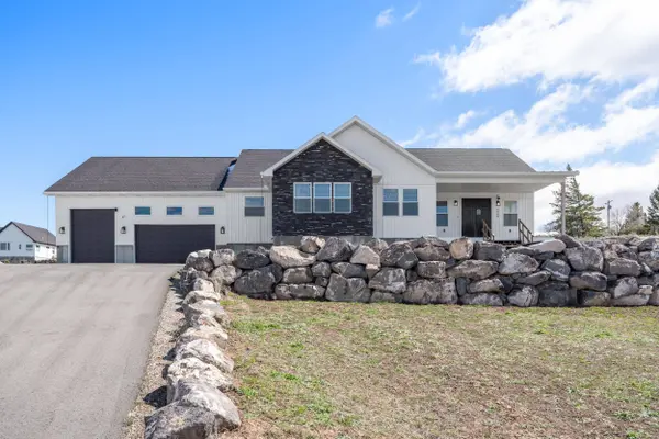 5900 N Alma Drive, Idaho Falls, ID 83401