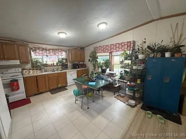 162 S Marengo Pike, Hardinsburg, IN 47125