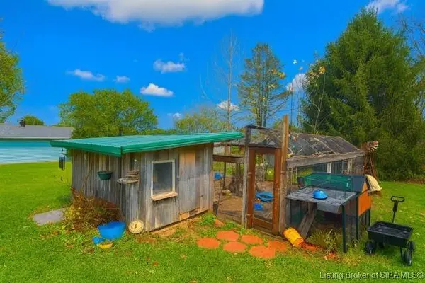 162 S Marengo Pike, Hardinsburg, IN 47125