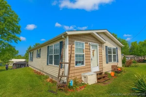 162 S Marengo Pike, Hardinsburg, IN 47125