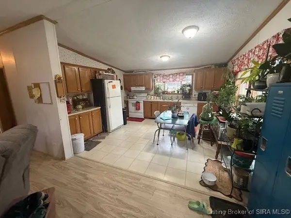 162 S Marengo Pike, Hardinsburg, IN 47125