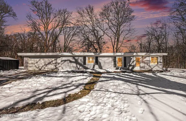 2121 Top Hill Rd, Louisville, KY 40118