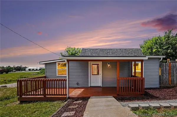112 Carolyn AVE, Georgetown, IN 47122
