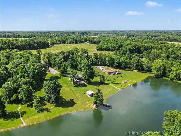 3666 E Bridgewater RD, Scottsburg, IN 47170