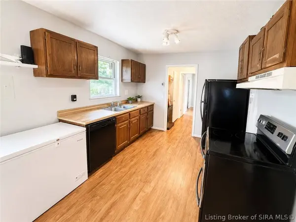 530 E Colony DR, Salem, IN 47167