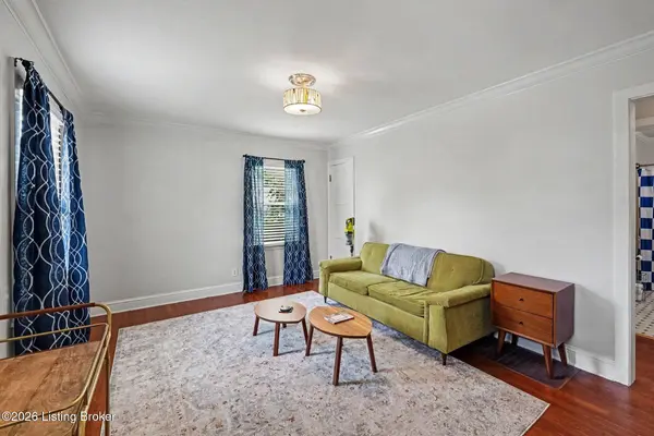 2608 Colin Ave, Louisville, KY 40217