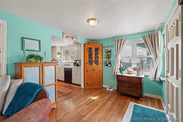 602 Tucker ST, Salem, IN 47167