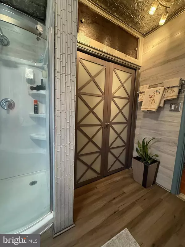 531 6TH AVE, Lindenwold, NJ 08021