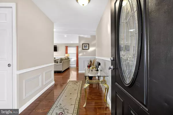 77 HARRINGTON CIR, Willingboro, NJ 08046