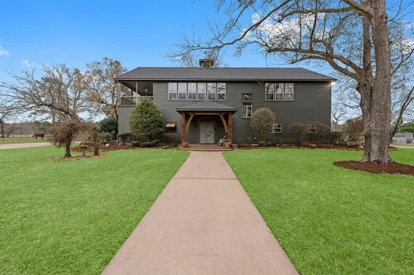 1560 Bowler RD, Waller, TX 77484