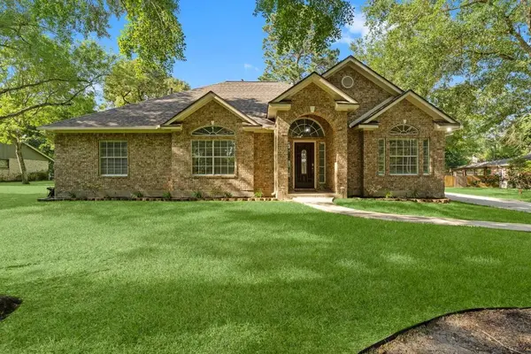 2333 Stableridge DR, Conroe, TX 77384