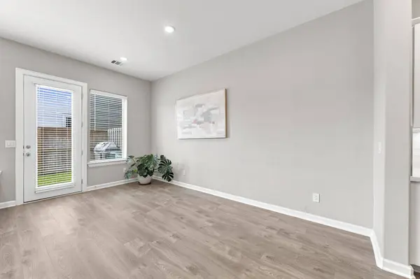 6020 T C Jester BLVD, Houston, TX 77091
