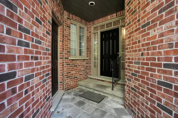 38 Quinella PL, London South, ON N6K 4H2