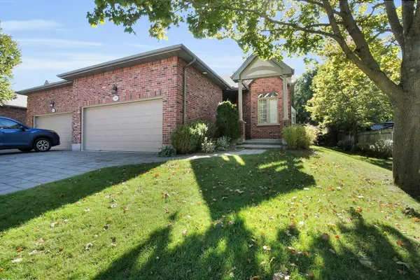 38 Quinella PL, London South, ON N6K 4H2