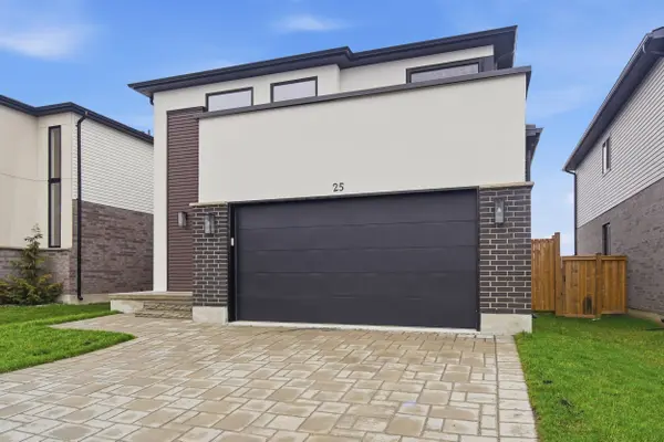 25 Alexander CIR, Strathroy-caradoc, ON N7G 0B4