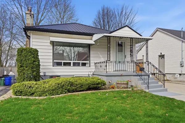 385 Avondale RD, London East, ON N5W 5B6