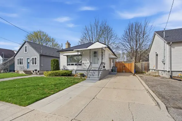 385 Avondale RD, London East, ON N5W 5B6