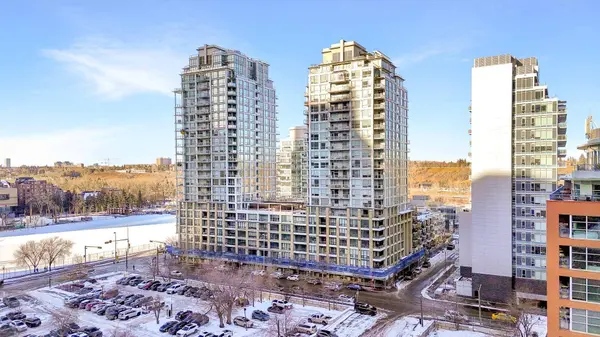 222 Riverfront AVE SW #1418, Calgary, AB T2P0W3