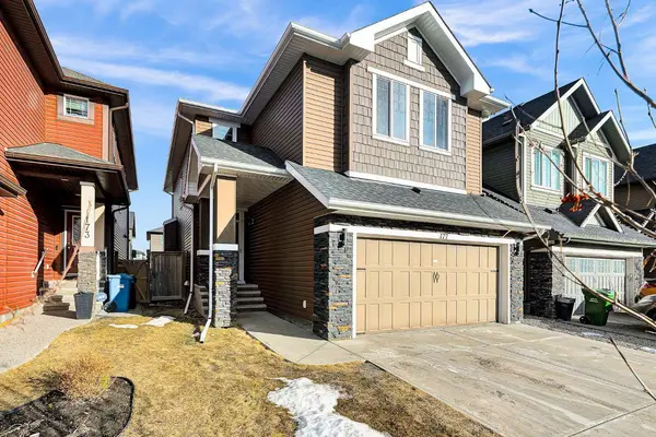177 Cougar Ridge Close SW, Calgary, AB T3H 0V4