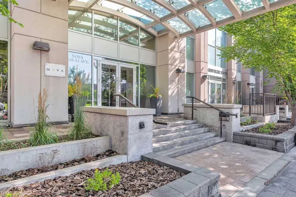 1118 12 AVE SW #2407, Calgary, AB T2R0X4