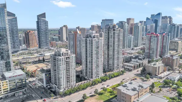 1118 12 AVE SW #2407, Calgary, AB T2R0X4