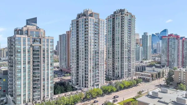 1118 12 AVE SW #2407