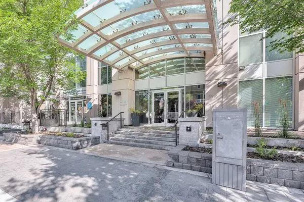 1118 12 AVE SW #2407, Calgary, AB T2R0X4